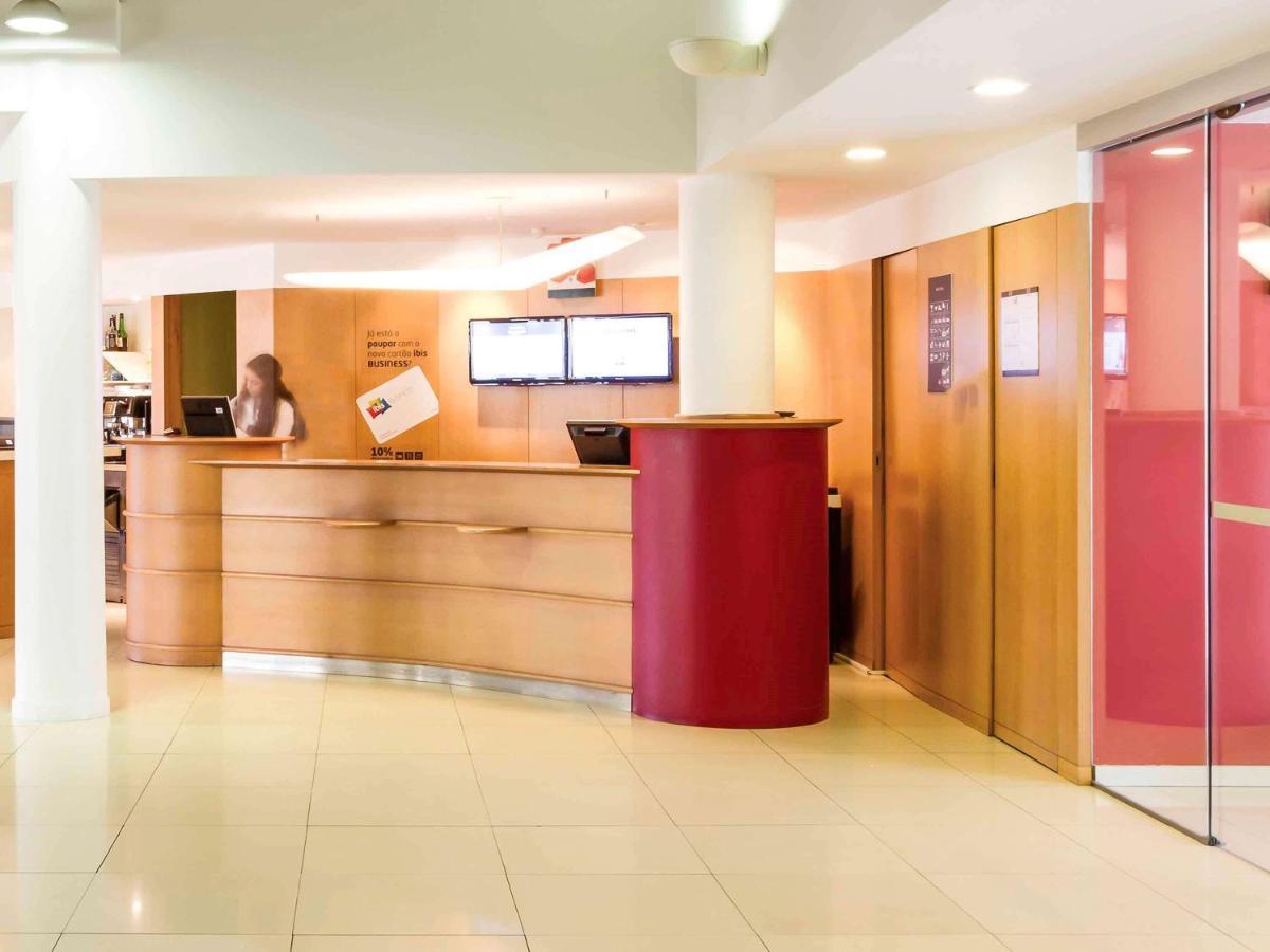 Hotel Ibis Setubal Exterior photo